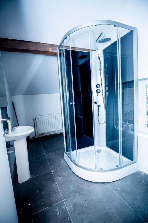 Superbe chambre sur liège Extérieur photo